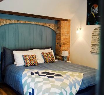 Wall-under-heywood House | The Hornbill at Home Farm Shropshire