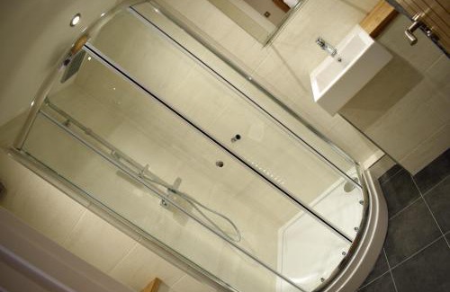Alfreton Hotel | The Horse & Jockey