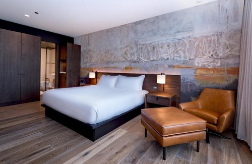 Bucktown Resort | The Hotel & Athletic Club at Midtown