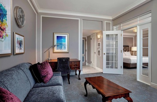 Regina Hotel | The Hotel Saskatchewan, Autograph Collection