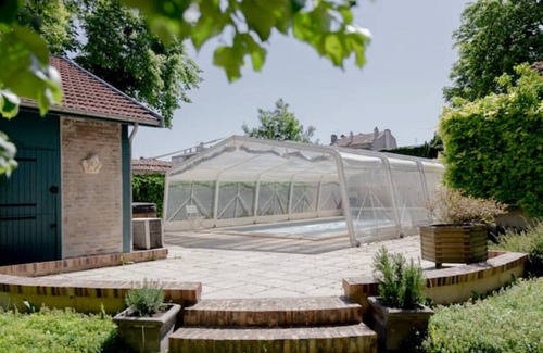 Coutures House | The House of Dreams Pool and Jacuzzi