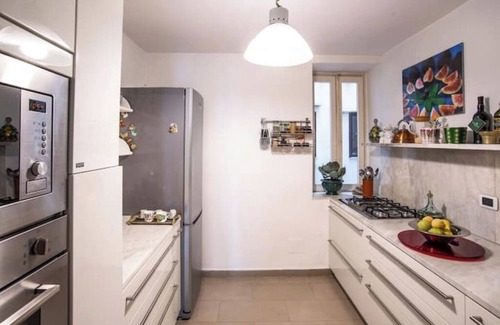 Palermo Apartment | The House of Paintings Spacious cozy art house in the heart of the Palermo city