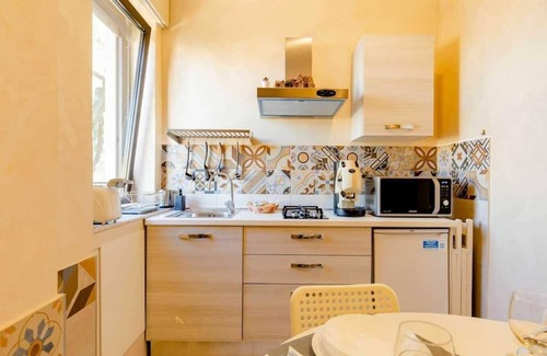 Naples City Centre House | The House of the Pine Nativity