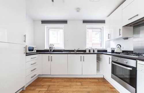 Hoxton West Apartment | The Hoxton Collection