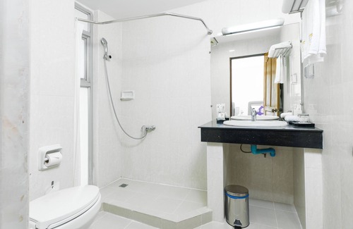 Mayangone Hotel | The Hub Hotel