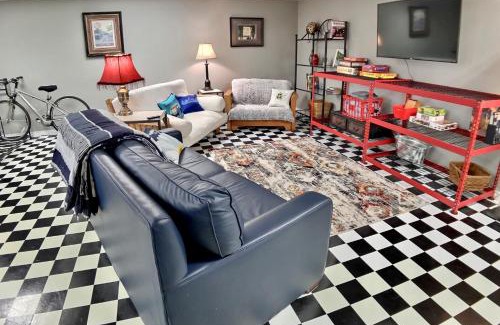 Fayetteville House | The Hub