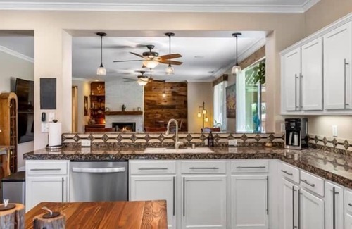 Bermuda Dunes House | The Hudson Hacienda- Monthly, Sauna & Pool