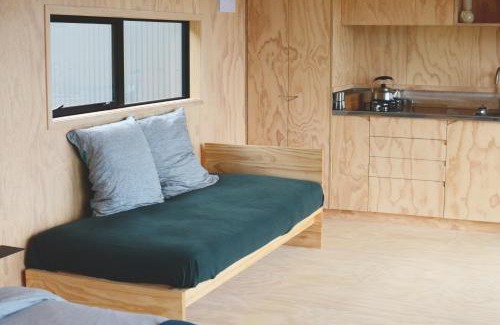 Ahipara Bed & Breakfast | The Huts