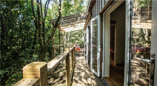 Truro House | THE HYDE- secret hide away, near the beach.