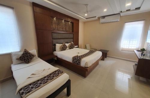 Periamet Hotel | The Hydel Park - Business Class Hotel - Near Central Railway Station