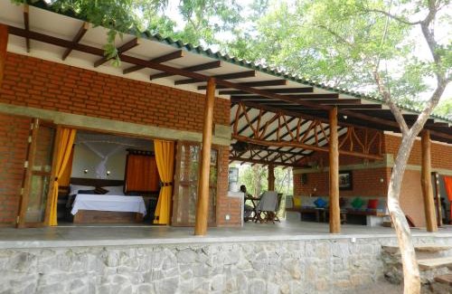 Karuwalagaswewa Cabin | The Ibis - Wilpattu