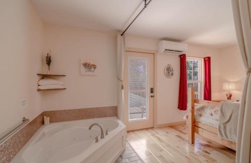 Whitley City Bed & Breakfast | The Inn at Beulah Farm - The Garden