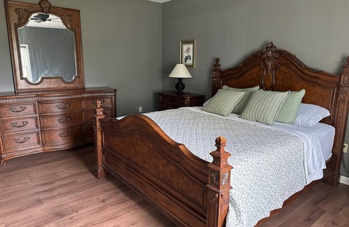 Pittstown Bed & Breakfast | The Inn at Peacfield Farms