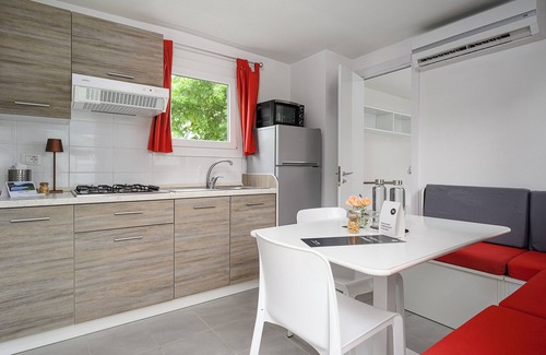 Maccagno Apartment | THE CAMP by Maggiore Suites