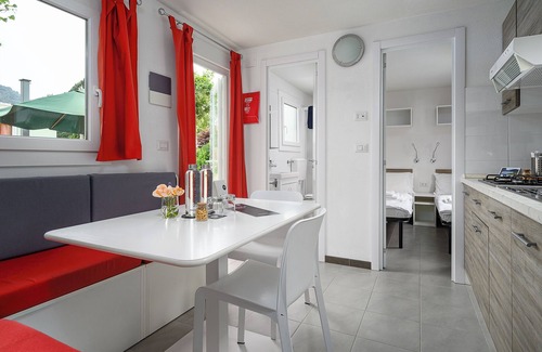 Maccagno Apartment | THE CAMP by Maggiore Suites