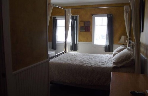 Jay Hotel | The Jay Village Inn