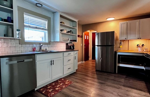 West Eugene House | The Jefferson House