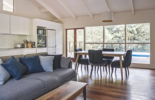 Upper Coopers Creek Apartment | The Jewel of the Valley