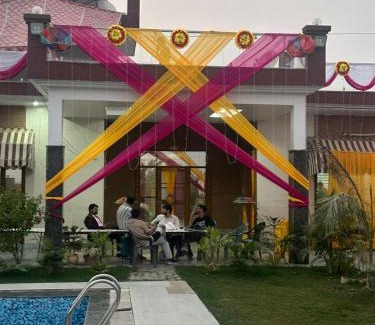 Ghaziabad Villa | The Jungle Retreat