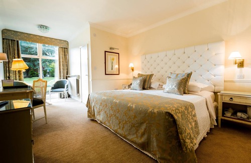 Newbridge Hotel | The Keadeen Hotel