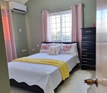 Summerfield Villa | The KenEdrice