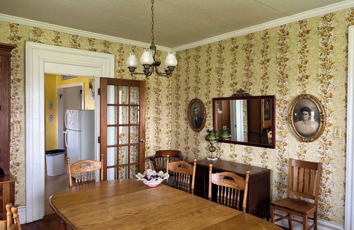 Geneva House | The "Kimestead" - Finger Lakes & Wine Trail Estate!