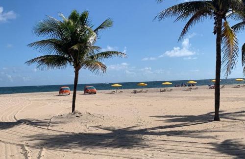 Harbour Isles of Fort Lauderdale Resort | The Lago Mar Beach Resort and Club