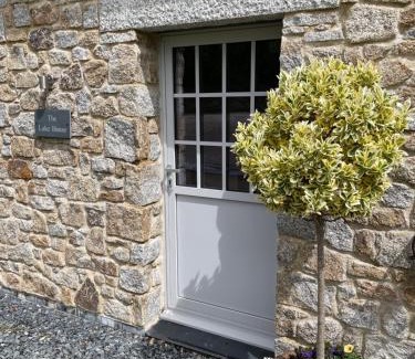 Grampound House | The Lake House , luxury rural retreat