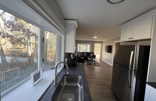 Stow House | The Lakeside Cottage in Stow!