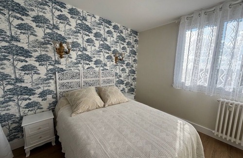 Aurillac Apartment | The larks