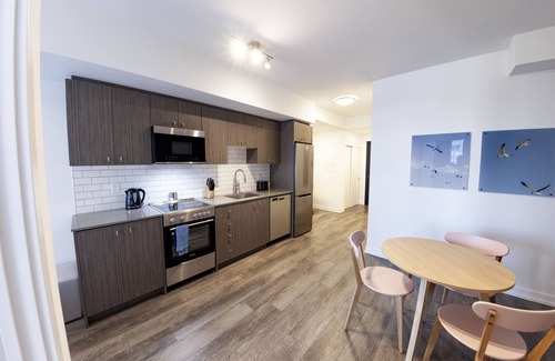 Kitchener Hotel | The Laundry Rooms Station Park Kitchener