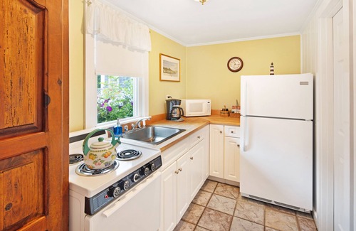 Edgartown House | The Lightkeepers Inn