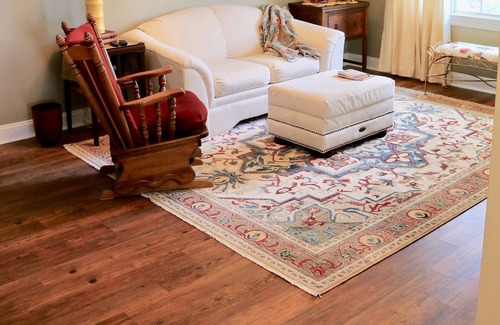 Crisp Cottage | The Lindell House Fully handicapped equipped country cottage