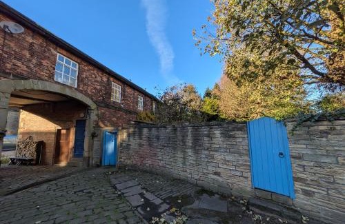 Bradford House | The Little House