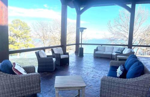 Dennis House | The Lodge at Stony Point