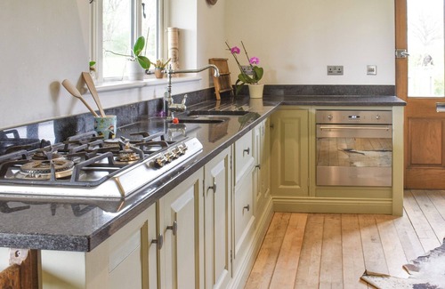 Maresfield Cottage | The Lodge - Oakwood Park Polo Club