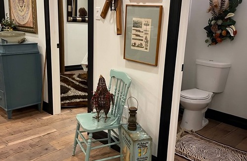 New Tecumseth House | THE LOFT an UPSCALE RUSTIC 2 Bedroom 2 Washroom Private Guest House on 16acres.