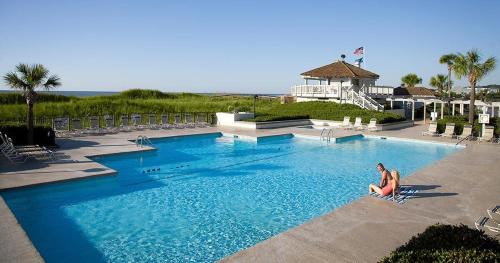 Briarcliffe Acres House | The Loft at Ocean Creek Resort w Oceanfront Pool