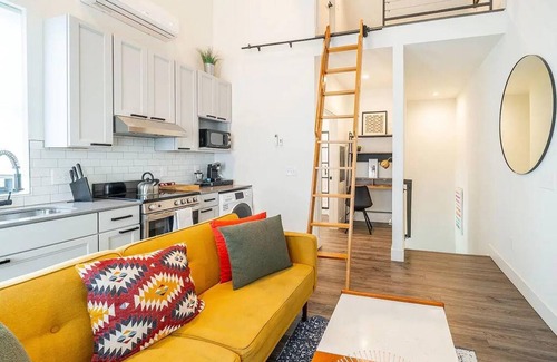 Olde Towne East Apartment | The Loft Columbus Center 3