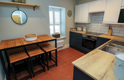 Ystradgynlais Cottage | THE LOFT, pet friendly in Ystradgynlais