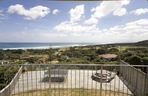 Muriwai House | The Lookout - great views