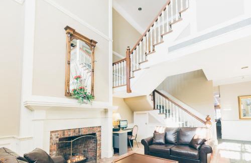 Summerside Hotel | The Loyalist Country Inn & Conference Centre