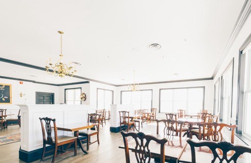 Summerside Hotel | The Loyalist Country Inn & Conference Centre