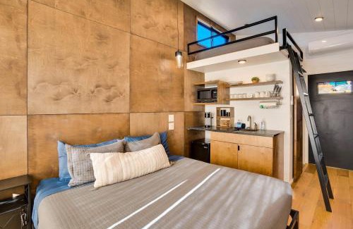 Wildwood House | The Lumber Jack Pine Treehouse at Treetop Escapes