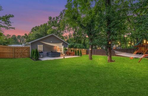 Georgetown House | The Luxe/HotTub/Playground/12min KHP/30min Ark
