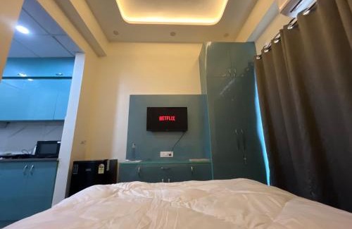 Greater Noida Bed & Breakfast | The Luxurious Stay