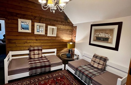 Guildford Other | The Luxury Barn Whitmoor Farm