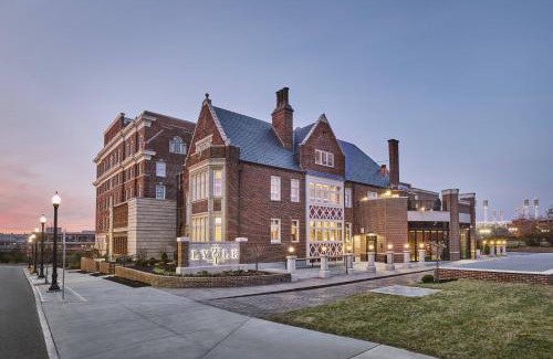 Central Business District Hotel | The Lytle Park Hotel, Autograph Collection