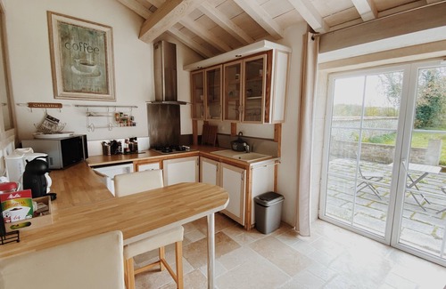 Prisse-la-Charriere House | The Maisonnette - Up to 2 people