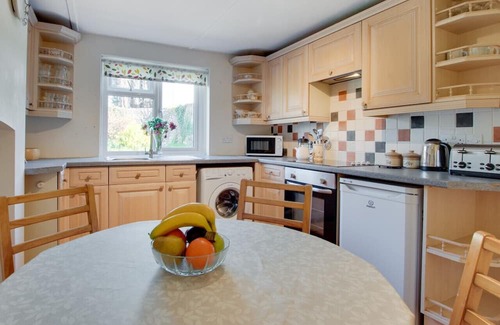Colyton House | The Malt House - Two Bedroom House, Sleeps 4